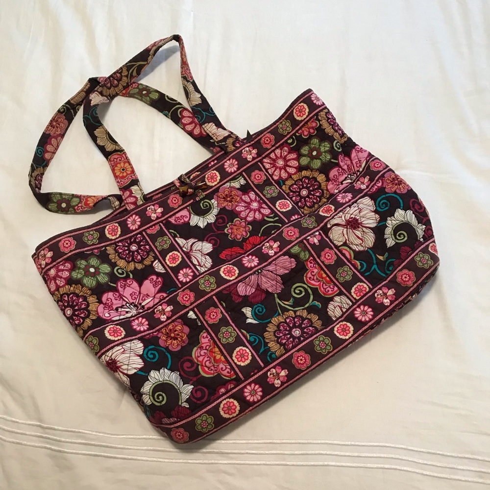 Vera Bradley medium tote